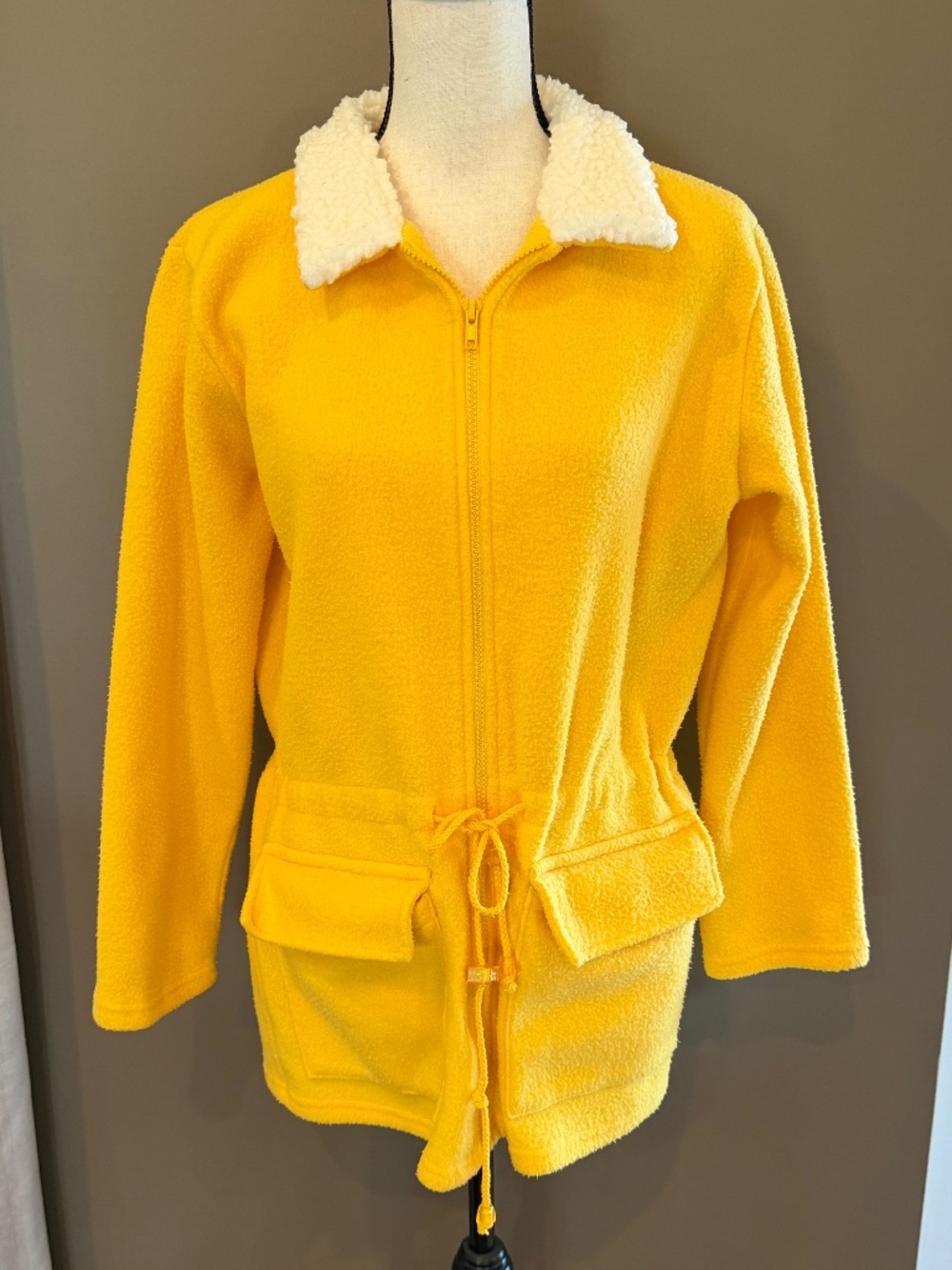 Villager Sport Women's Soft Yellow Lounge Coat, Size Petite Small